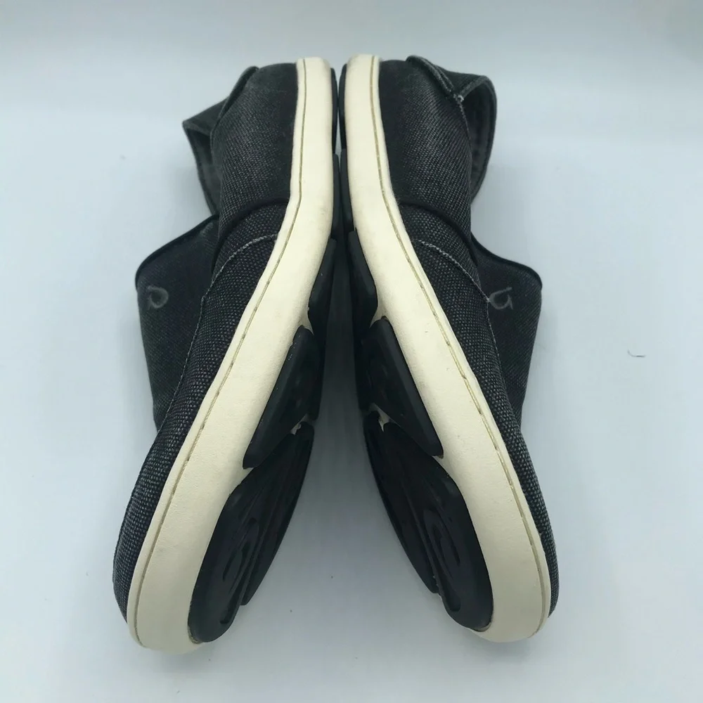 OLUKAI NOHEA LOLE GRAY CANVAS‎ SLIP ON SHOES MENS SZ 8